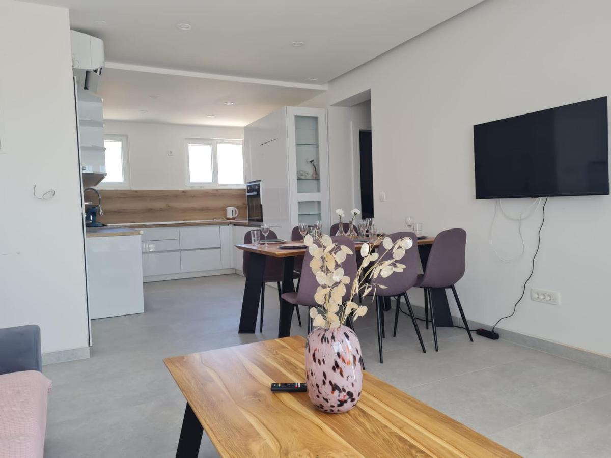 Holiday Apartment Marijana Kastela Ngoại thất bức ảnh