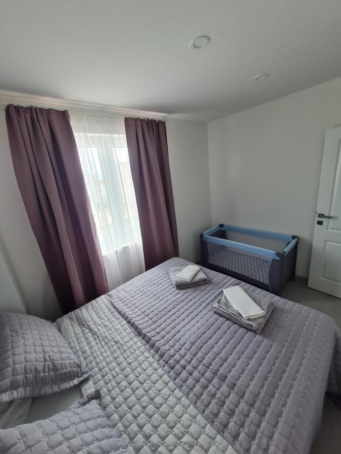 Holiday Apartment Marijana Kastela Ngoại thất bức ảnh