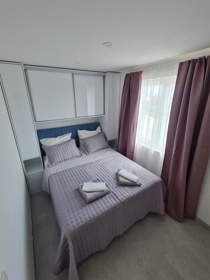 Holiday Apartment Marijana Kastela Ngoại thất bức ảnh